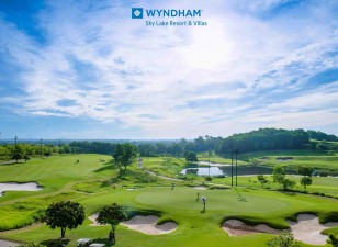 Biệt thự nghỉ dưỡng Wyndham Sky Lake Resort & Villas Chương Mỹ