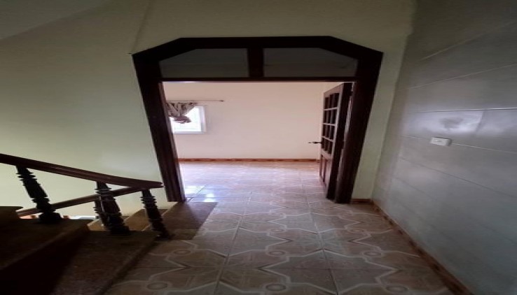 Cân tiền bán gấp nhà  Quan nhân: 30m2, 4 tầng, TX, HN,