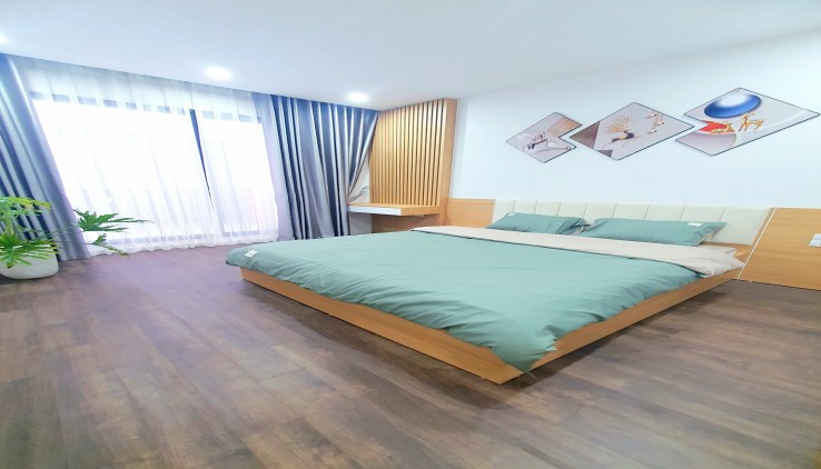 Bán nhà Ngọc Thuỵ LOng Biên, oto đỗ cổng, nhà mới đẹp, khu vực vip nhất phường Ngọc Thuỵ. 35m2. 5 tầng. giá 3.9 tỷ