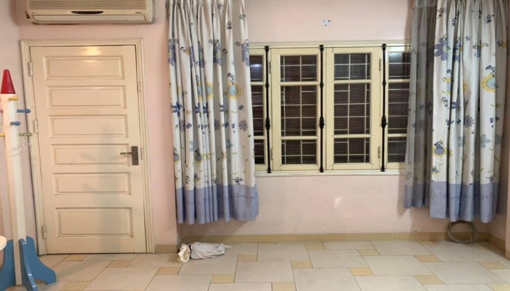 CẦN BÁN NHÁ CHÍNH CHỦ  PHÙNG KHOANG 45m2x6T NHINH 6 tỷ, CẦU THANG MÁY Ô TÔ, K D