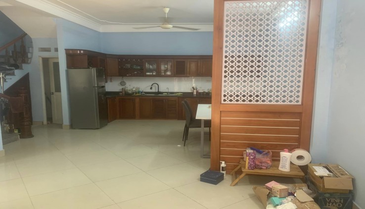 HIẾM HỒNG MAI, 5M RA Ô TÔ, 30M x 5T, 3 NGỦ ĐỦ CÔNG NĂNG NHỈNH 3 TỶ 0901753139