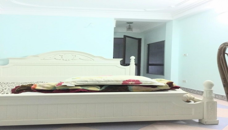 CẦN BÁN NHÁ CHÍNH CHỦ  PHÙNG KHOANG 45m2x6T NHINH 6 tỷ, CẦU THANG MÁY Ô TÔ, K D