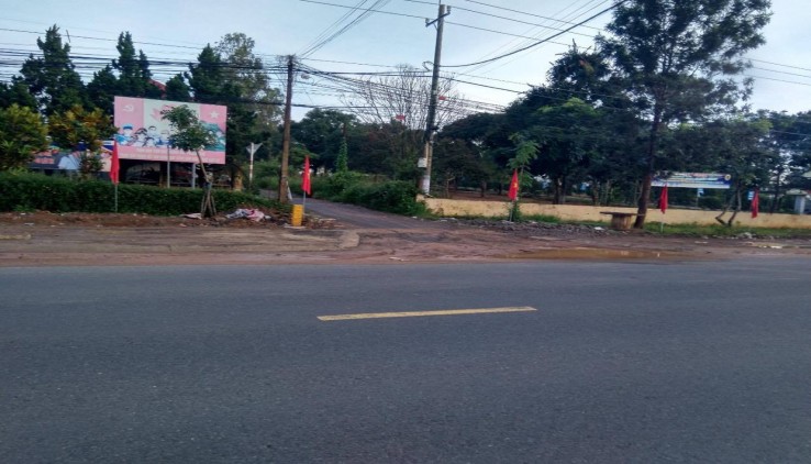 Bán đất xã Ninh Gia Đức Trọng Lâm Đồng 935m2  giá 1,5 ty