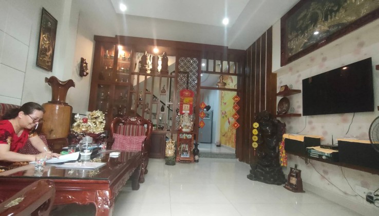 Siêu hót nhà 1 TL 2 Lầu 93m2 MT Kinh Doanh Víp  Nhất Quận 9  Nhỉnh 9 Tỷ