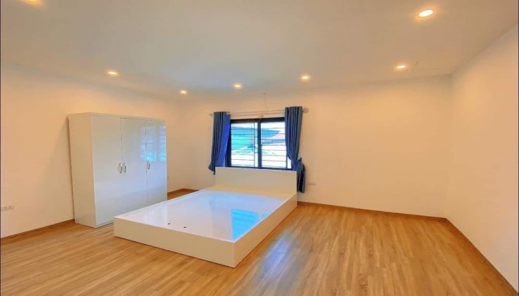 NHÀ ĐẸP NHẤT PHỐ GIẢI PHÓNG- CỰC GẦN Ô TÔ- NGÕ THÔNG TỨ TUNG- GẦN BÁCH KINH XÂY- TIỆN ÍCH NGẬP TRÀN. 37m2 GIÁ NHỈNH 4 TỶ.