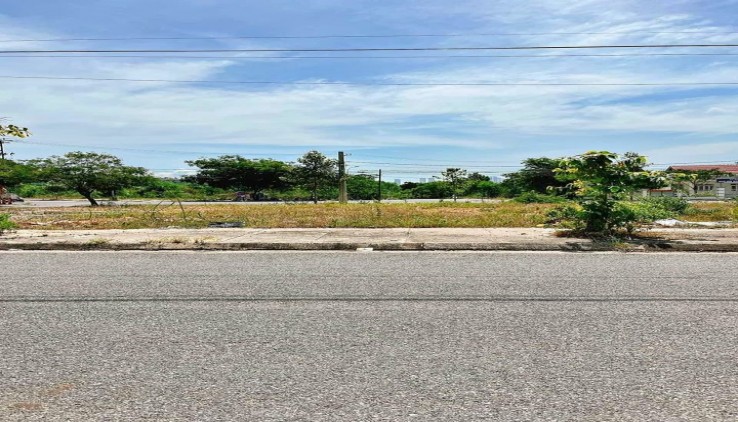 Bán lô đất TĐC Đất Lành-Nha Trang đường rộng 13m giá đầu tư-LH 0906 359 868