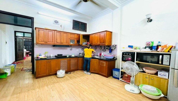Bán nhà phố Phùng Chí Kiên, Cầu giấy, phân lô ô tô tránh, 2 mặt thoáng 45m2, mặt rộng 5.1m, Giá siêu rẻ.