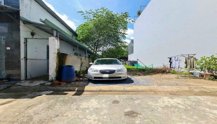 Bán đát Long Phước 81m hiện hữu,sổ riêng,Giá 2.6 tỷ 0933660119