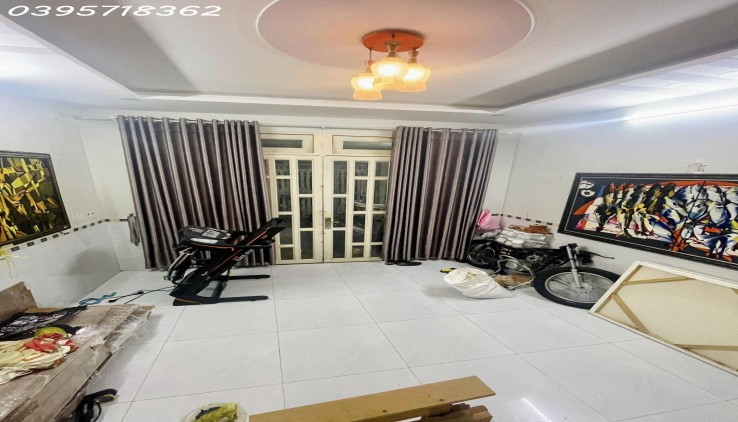 HIẾM - HXH6m. CÁCH MT CHỈ VÀI CHỤC MÉT - VỊ TRÍ ĐEP KHỎI CHÊ HƠN 50m2 CHỈ NHỈNH 4 tỷ
