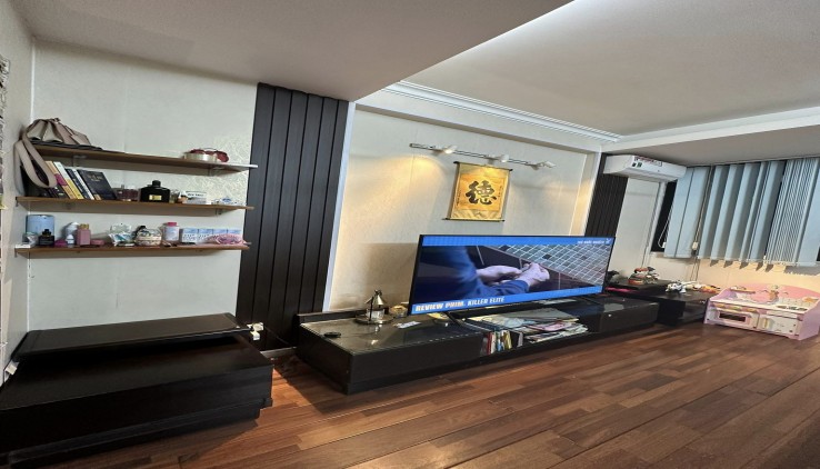 ⭐(Siêu Hiếm-Phân Lô VIP) Phố Hoàng Cầu 45m/ Mặt tiền 4.6m 14.8 Tỷ, Ôtô tránh, kinh doanh⭐