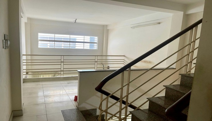 Nguyễn Gia Trí 67m2, 4.2 x 15.5,  6.99 tỷ. Bình Thạnh.Hẻm xe hơi