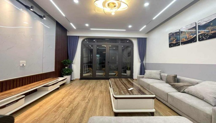 KHU PHÂN LÔ , NHÀ TRẦN QUỐC HOÀN ,KHU VÍP NHÂT CẦU GIẤY ,(11.9 TỶ )