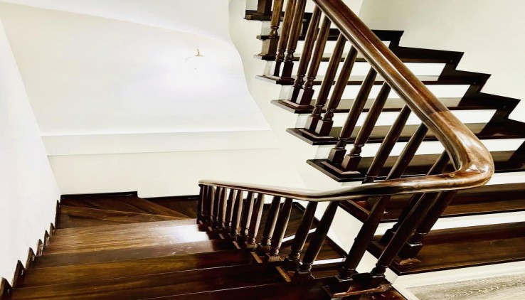 CHÍNH CHỦ EM  BÁN NHÀ  NGÕ 58 NGÁCH 53 SỐ NHÀ 12 ĐÀO TẤN DT 33M NHÀ 4 TẦNG MT 3.7M GIÁ 3.85 TỶ