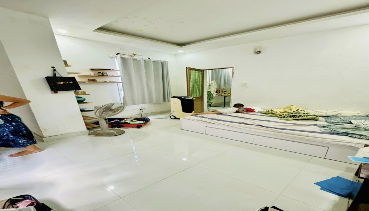 NHÀ 2 TẦNG 41M2 Ở NGUYỄN VĂN CÔNG - P3 - GÒ VẤP - GIÁ CHỈ 3 NHỈNH 3 TỶ. TẶNG FULL NỘI THẤT.
