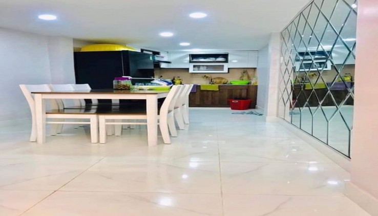 NHÀ QUÂN PHÚ NHUẬN GIÁ RẺ.3.5TY
