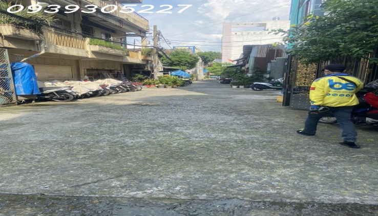 BÁN NHÀ HẺM Ô TÔ PHẠM VĂN ĐỒNG ,P LINH ĐÔNG TĐ GIÁ 6.5 TỶ TL CHÍNH CHỦ