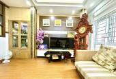 Bán nhà Dương Quảng Hàm, Cầu giấy, nhà đẹp full nội thất 40m2, 5 tầng, 6 ngủ mặt tiền 5m, Giá đầu tư.