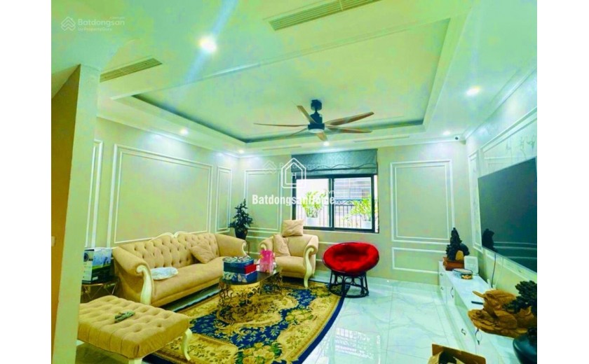 Bán nhà phố Xuân Đỉnh 60m2, xây 5 tầng, giá 13,5 tỷ, ô tô vào nhà - Lô Góc, mới đẹp