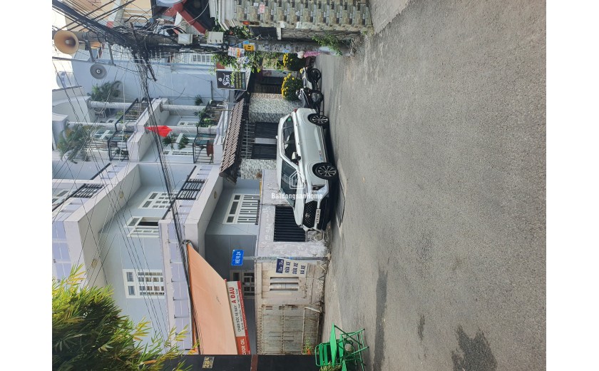 Bán nhà mặt phố trung tâm kinh doanh Q.9, 120m², 3 tầng btkc 13 tỷ, sổ đỏ. bớt lộc.