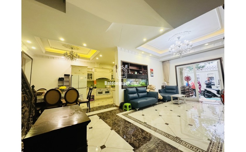 8x18,5m khu biệt thự Tấn Trường - P Phú Thuận Q7 - 4 tầng cực đẹp - giá 25.9 tỷ
