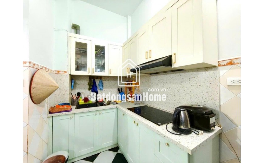 Cơ hội hiếm: Nhà 24m², 3 phòng ngủ, Nguyễn Chính, Tân Mai chỉ 3.8 tỷ