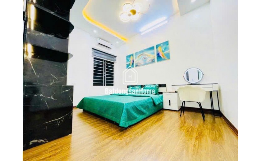 Bán nhà 4 Tầng giá tốt gần phố, Hiếm tại ngõ 166 Nguyễn Trãi – Ngã Tư Sở