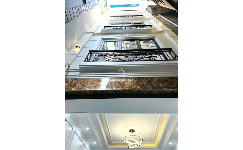 NHÀ MỚI KÍNH KONG  MẶT NGÕ TRẦN CUNG - 34M2 - MT3.3 - 50 MÉT RA PHỐ