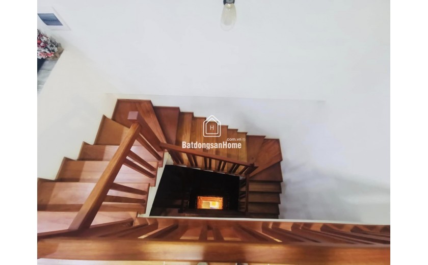 Cho thuê nhà riêng tại Phố Lụa Hà Đông, 3 ngủ, 2wc 40m, giá 4,5 triệu