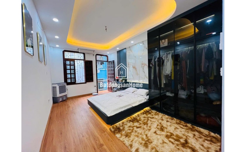 CỰC PHẨM KIM GIANG HOÀNG MAI, NHÀ ĐẸP NHƯ HOA HẬU 40M2*6T, Ô TÔ ĐỖ CỔNG, FULL NỘI THẤT, CHỈ 6.8 TỶ.