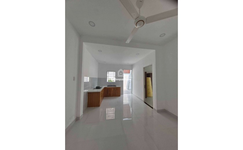 CHỦ NGỘP QUÁ NGỘP NHÀ CẤP 4 MỚI TINH, HẺM XE TẢI, NGANG KHỦNG 8.6M, NGAY TRƯỜNG NGUYỄN THỊ NUÔI - BAO ĐẦU TƯ - CHỈ HƠN 20Tr/M2.