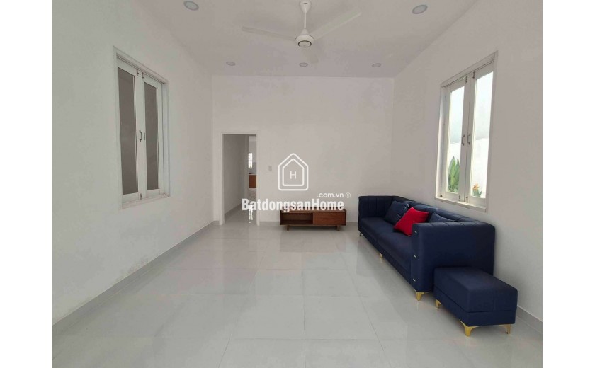 CHỦ NGỘP QUÁ NGỘP NHÀ CẤP 4 MỚI TINH, HẺM XE TẢI, NGANG KHỦNG 8.6M, NGAY TRƯỜNG NGUYỄN THỊ NUÔI - BAO ĐẦU TƯ - CHỈ HƠN 20Tr/M2.