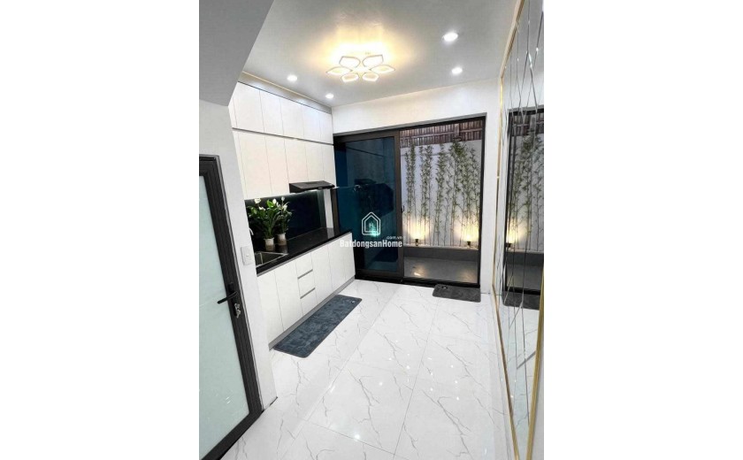 HÀNG HIẾM! ĐỐNG ĐA, NHÀ SIÊU ĐẸP, 4 NGỦ, NGÕ TOÀN THẮNG: 40M, 4T, GIÁ CHÀO 6.6 TỶ