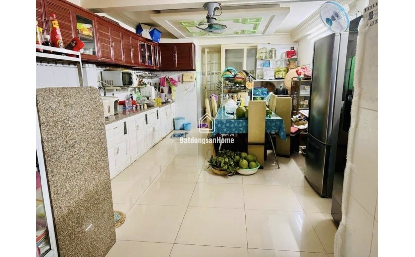 MẶT TIỀN KINH DOANH KHU BÀN CỜ HỌ LÊ - 4 TẦNG - 4.2X18.5 NỞ HẬU NHỈNH 11 ĐỒNG
