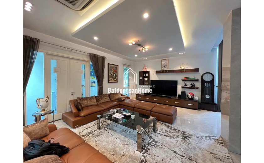 ĐẲNG CẤP XA HOA LỘNG LẪY-Biệt thự Vườn Đào Lạc Long Quân 203m/4Tầng,MT 15m 99Tỷ