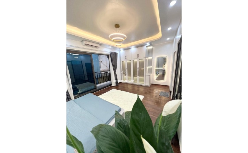 ĐẸP VÔ ĐỐI-MẶT TIỀN SIÊU RỘNG 6 MÉT- Khâm Thiên Gần Ô Chợ Dừa 36m/4Tầng 6.98 Tỷ