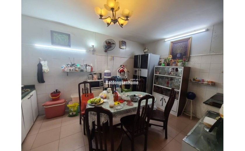 GIÁ ĐẦU TƯ-LÔ GÓC-Ngõ 31 Hoàng Cầu 106m/MT 6.5m 39 Tỷ,Ô tô tránh,Kinh doanh đỉnh