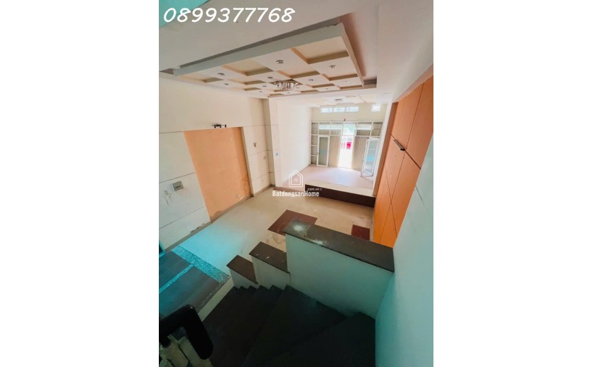 Bán khách sạn kèm nhà 3 tầng Nha Trang giá 16ty có thương lượng