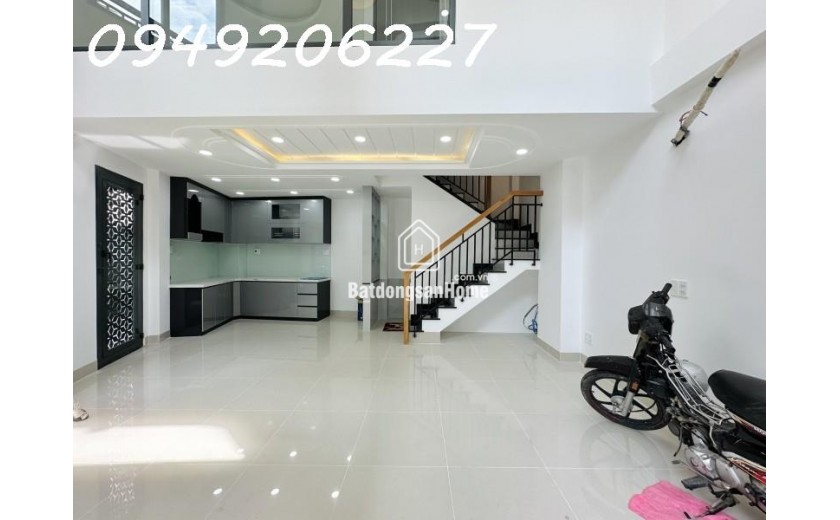 Xe Hơi Ngủ Trong Nhà Hoàng Hoa Thám Bình Thạnh DT 40m2, 4 Tầng Chỉ 7 Tỷ 9 Diện tích: 40m2, mặt tiền 5m.