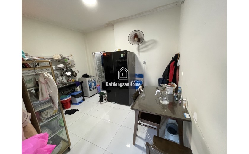 Bán nhà 2 Tầng, Bình Thọ,đường ô tô 7 chỗ,cách Võ Văn Ngân vài chục mét