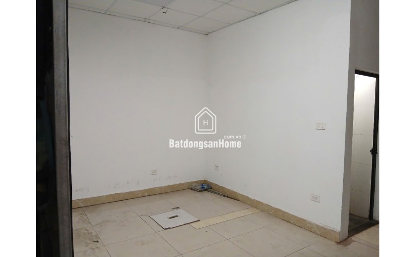 CC CHO THUÊ MẶT BẰNG TẦNG 1 LÀM KHO TẠI TÒA NHÀ MẶT PHỐ VŨ TÔNG PHAN - TX, DT 12M2, GIÁ 2.5 TR
