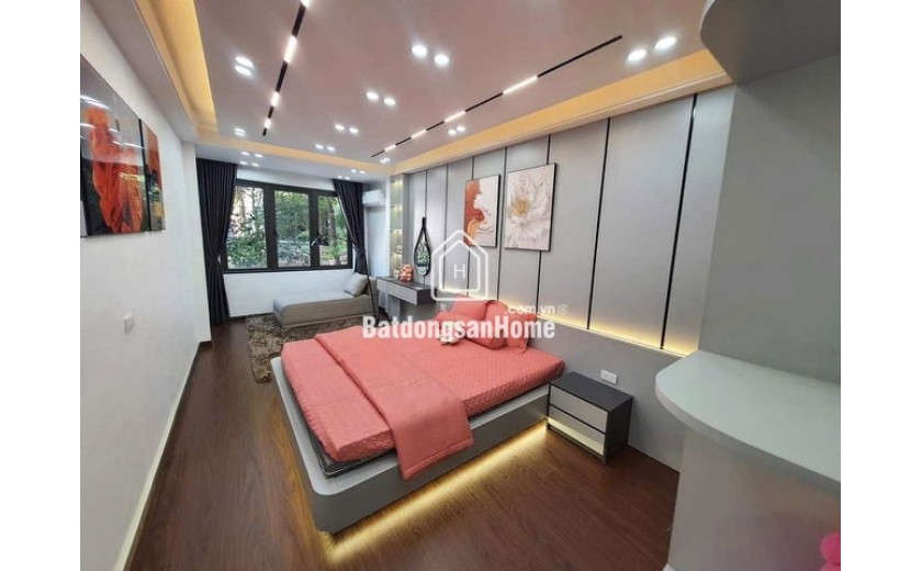 CỰC PHẨM KIM GIANG HOÀNG MAI, NHÀ ĐẸP NHƯ HOA HẬU 40M2*6T, Ô TÔ ĐỖ CỔNG, FULL NỘI THẤT, CHỈ 6.8 TỶ.