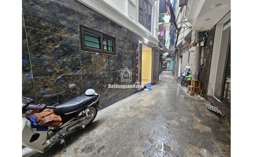 Bán nhà 52 Mỹ Đình, DT 34m2, 6T thang máy, chỉ hơn 7 tỷ. Ngõ rộng 3m, tặng full nội thất