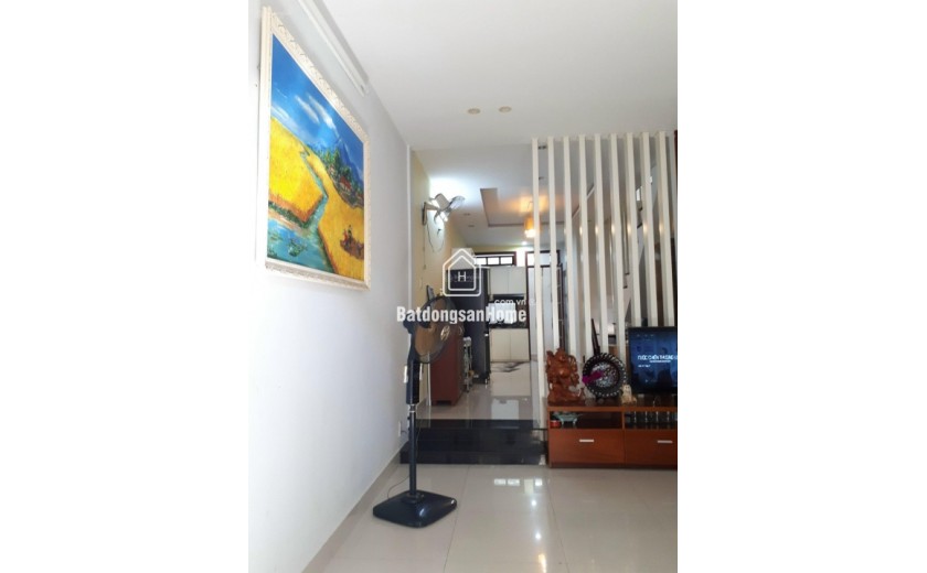 Bán Nhà 2 Tầng Hẻm Ô Tô Đường Tuệ Tĩnh, TP Nha Trang – Cách Biển 1 Phút Đi Bộ, Giá 5.5 Tỷ