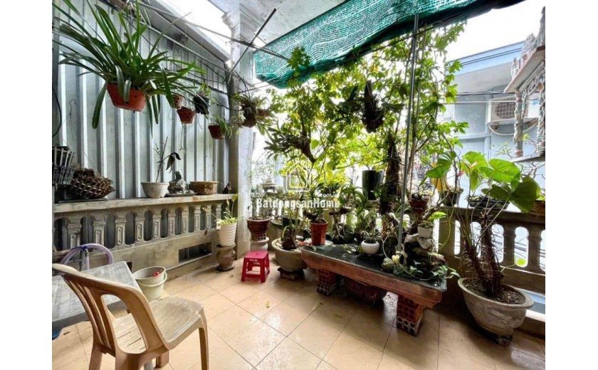 Bán nhà 2 tầng kiệt xe ba gác Nguyễn Huệ sát mặt tiền - Gần Hai Bà Trưng , Vĩnh Ninh , TP Huế ✅