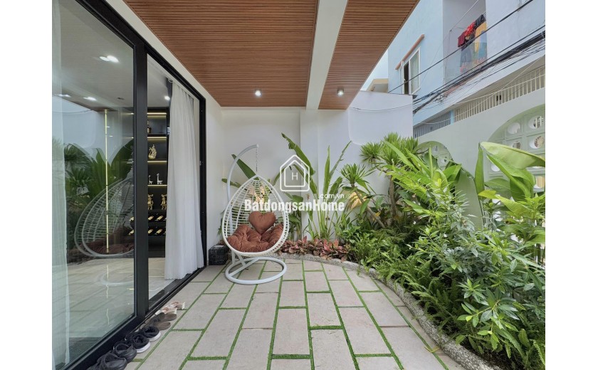 ♣ Nhà kiểu Biệt Thự sân vườn mini gần Nguyễn Hoàng 80m2, ngang 5.8 vuông, 2 tầng hiện đại, 4.38 tỷ