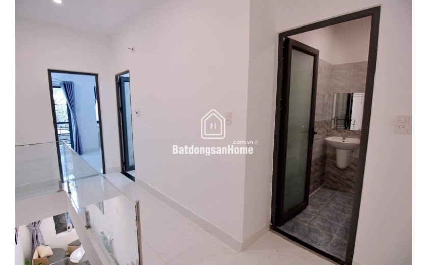 ♥ Nhà K Hoàng Diệu 36m2, kiệt gần dễ đi 2 tầng, xinh xắn sạch đẹp ở ngay, 2.4 tỷ