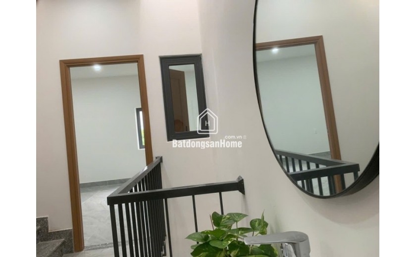 ► Nhà thẳng 25m ra MT Hoàng Diệu, 78m2, 3 tầng cứng, thoáng đẹp, 4.x tỷ