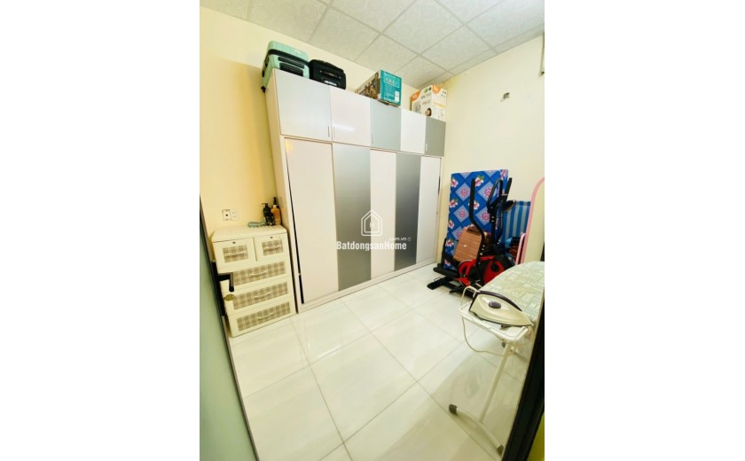► Nhà Kiệt thẳng ra MT Hoàng Diệu, Chợ Mới, thông thoáng, 93m2, 2 tầng, 3.x tỷ