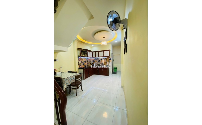 ♥ Nhà Kiệt thẳng ra MT Hoàng Diệu, thông thoáng, 93m2, 2 tầng, 3.x tỷ