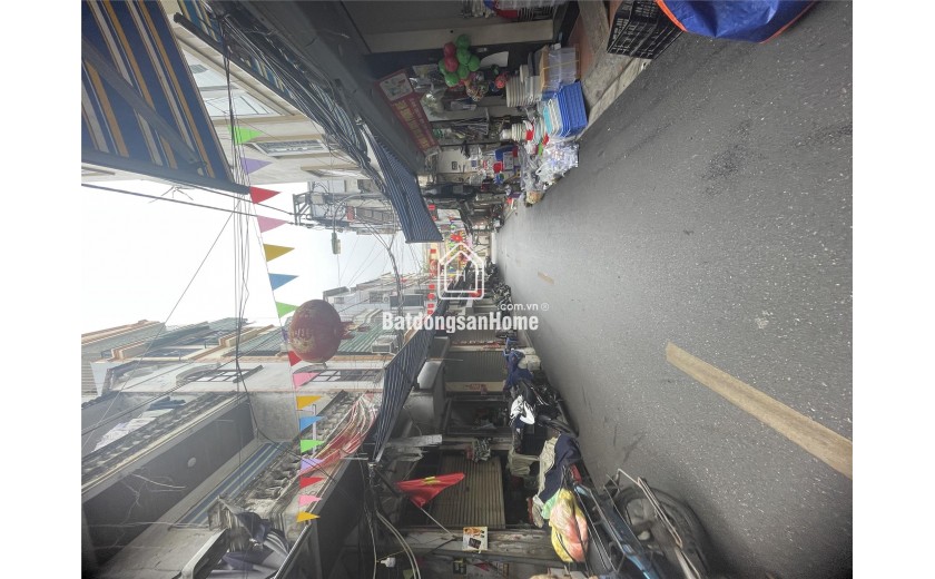 Bán Nhà Đẹp Phố Chợ Tản Đà Hà Đông 32m 5T mt 3.5 Ô tô dừng 2 thoáng vĩnh viễn. 20m tới bệnh viện